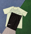 Ensemble Nike – T-Shirt & Short