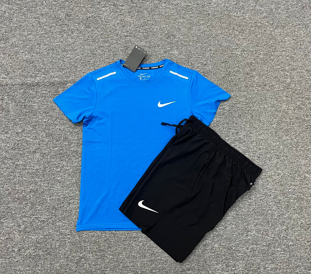 Ensemble Nike – T-Shirt & Short