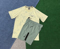 Ensemble Nike – T-Shirt & Short