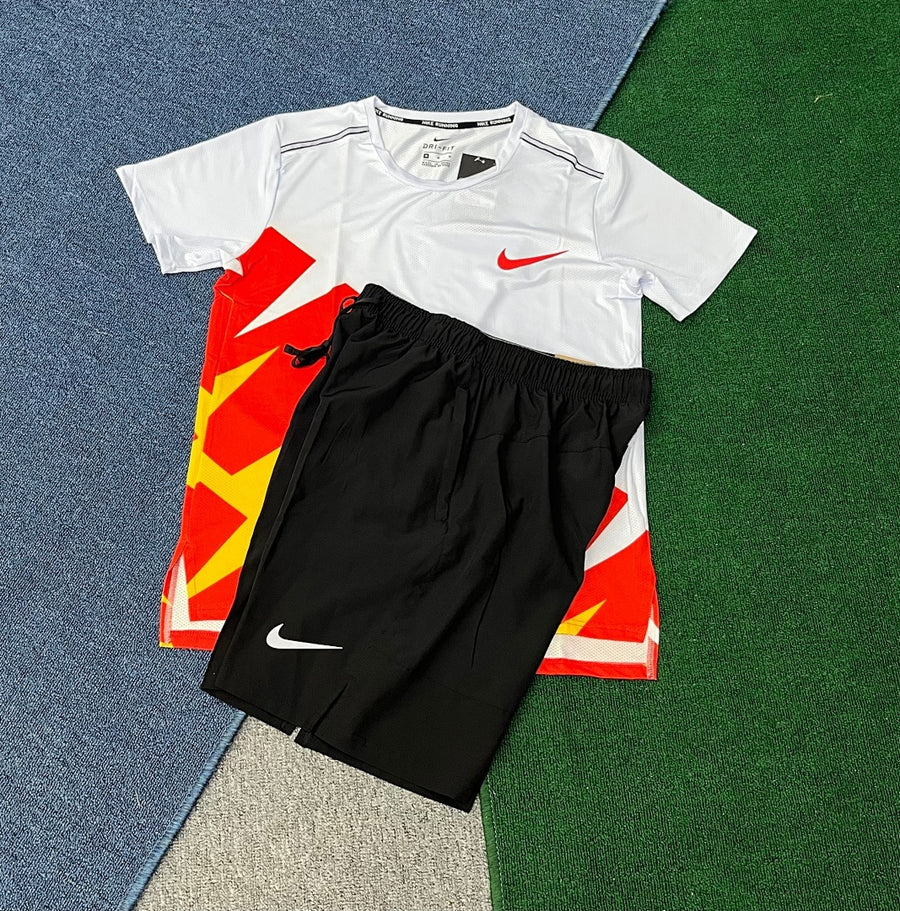 Ensemble Nike – T-Shirt & Short