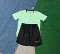Ensemble Nike – T-Shirt & Short