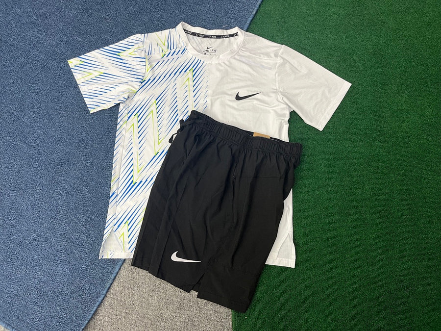 Ensemble Nike – T-Shirt & Short