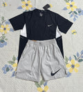 Ensemble Nike – T-Shirt & Short