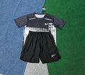 Ensemble Nike – T-Shirt & Short