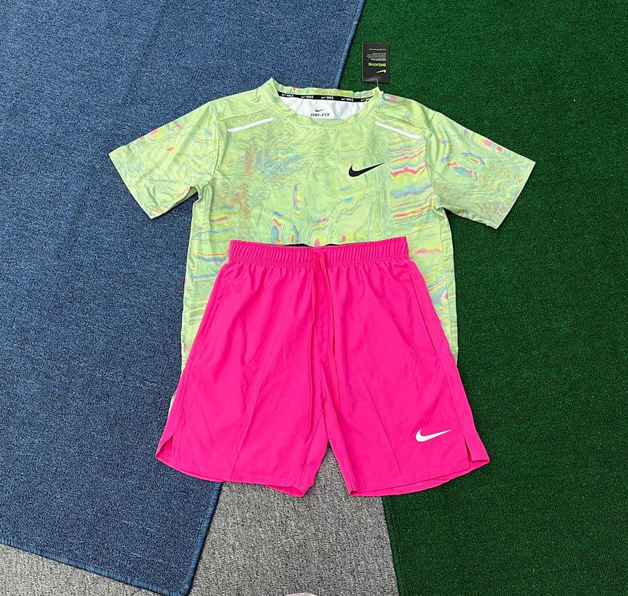 Ensemble Nike – T-Shirt & Short