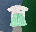 Ensemble Nike – T-Shirt & Short