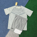 Ensemble Nike – T-Shirt & Short