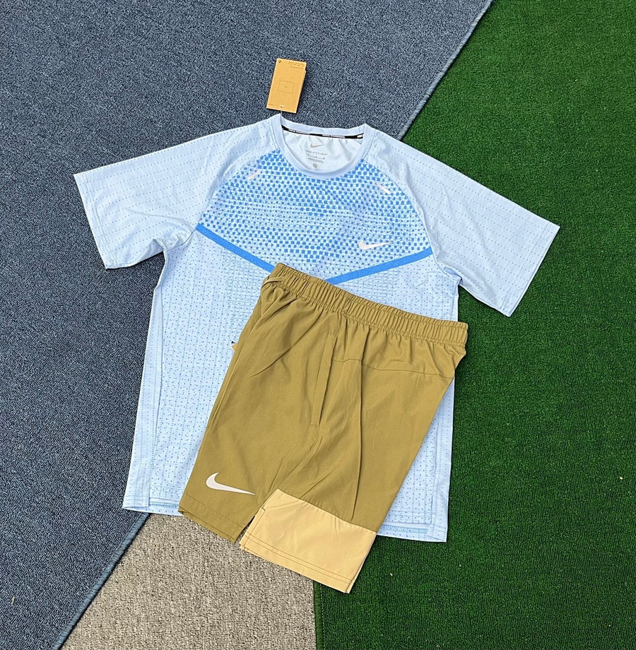 Ensemble Nike – T-Shirt & Short