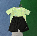 Ensemble Nike – T-Shirt & Short