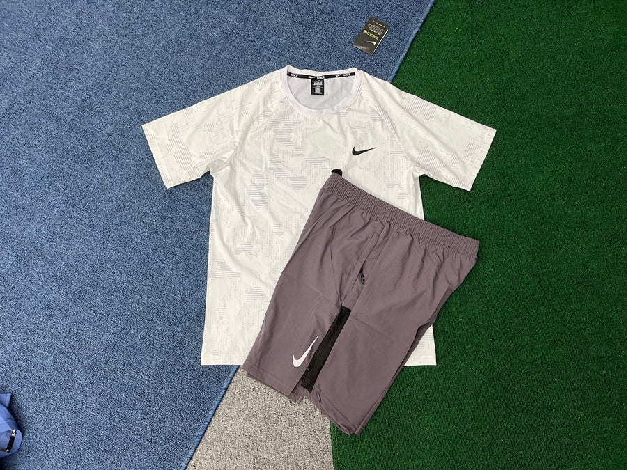 Ensemble Nike – T-Shirt & Short