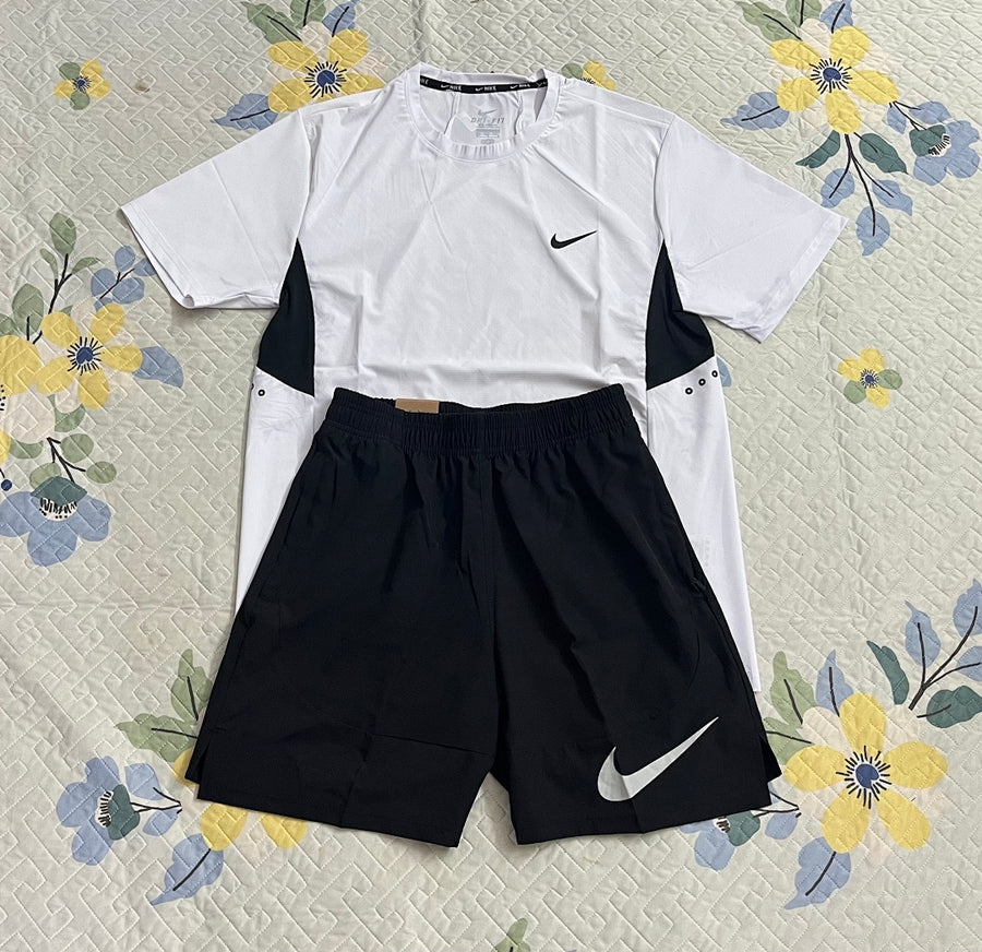 Ensemble Nike – T-Shirt & Short