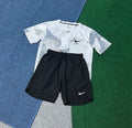 Ensemble Nike – T-Shirt & Short