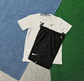 Ensemble Nike – T-Shirt & Short