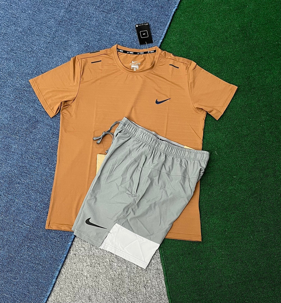 Ensemble Nike – T-Shirt & Short