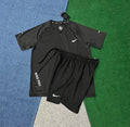 Ensemble Nike – T-Shirt & Short