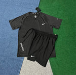 Ensemble Nike – T-Shirt & Short 4