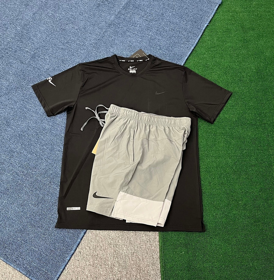 Ensemble Nike – T-Shirt & Short
