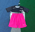 Ensemble Nike – T-Shirt & Short