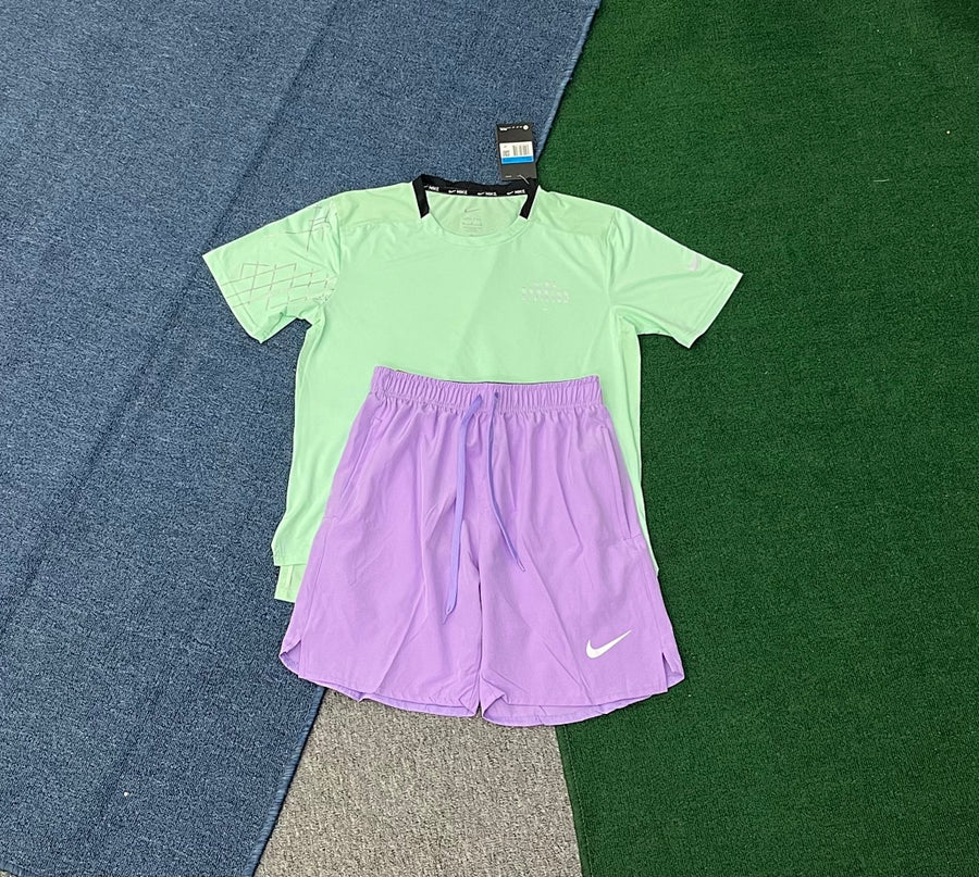 Ensemble Nike – T-Shirt & Short