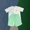 Ensemble Nike – T-Shirt & Short