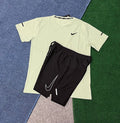 Ensemble Nike – T-Shirt & Short