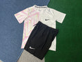 Ensemble Nike – T-Shirt & Short