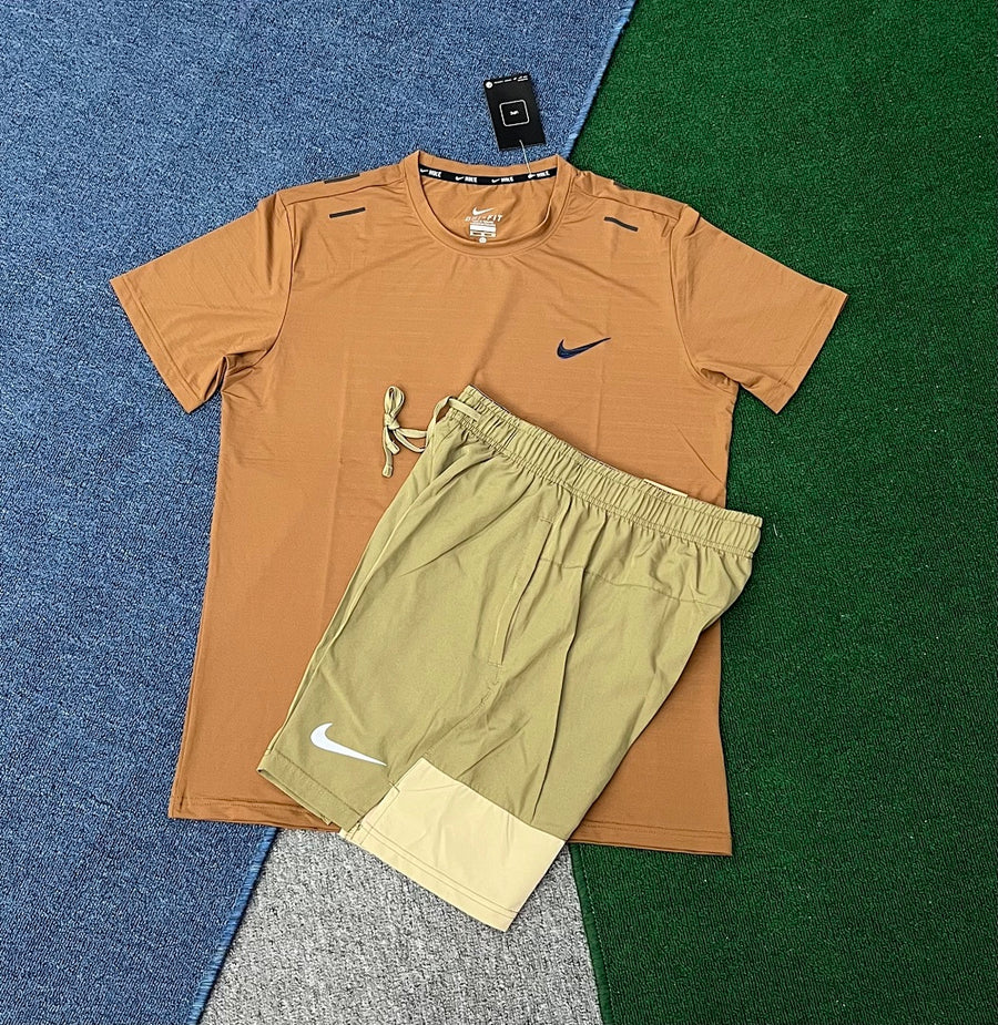 Ensemble Nike – T-Shirt & Short
