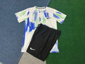 Ensemble Nike – T-Shirt & Short