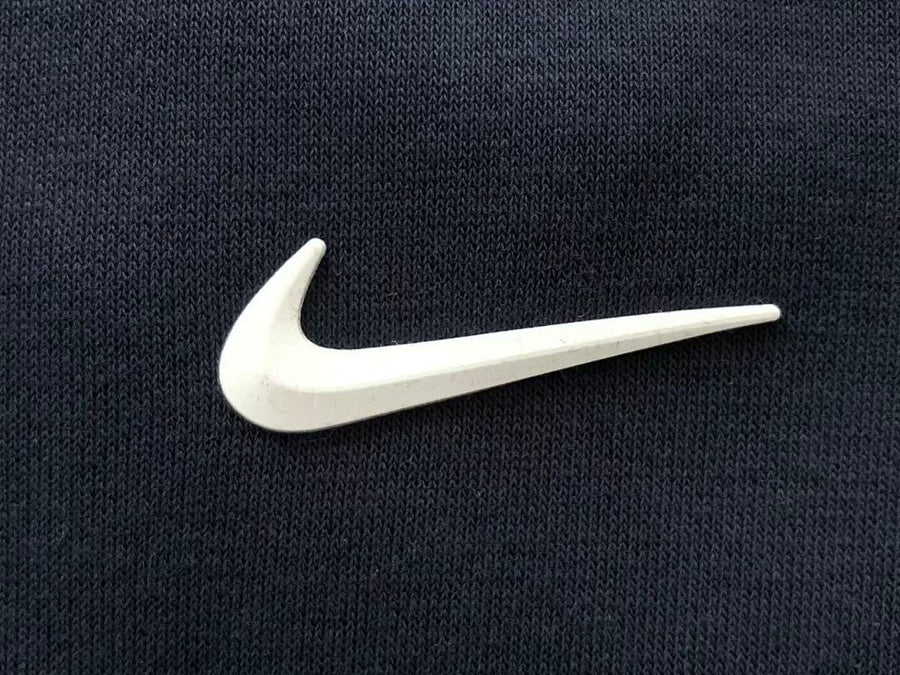 Survêtement Nike Solo Swoosh – Ensemble Hoodie & Pantalon Fleece