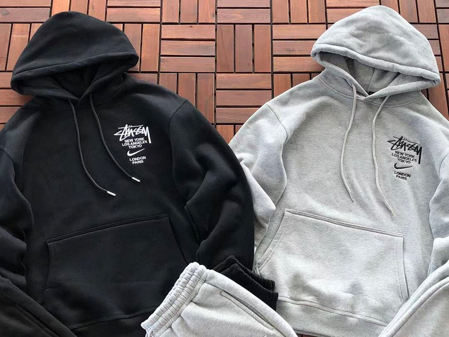 Survêtement Nike x Stüssy – Ensemble Hoodie Zippé & Pantalon Fleece SS24