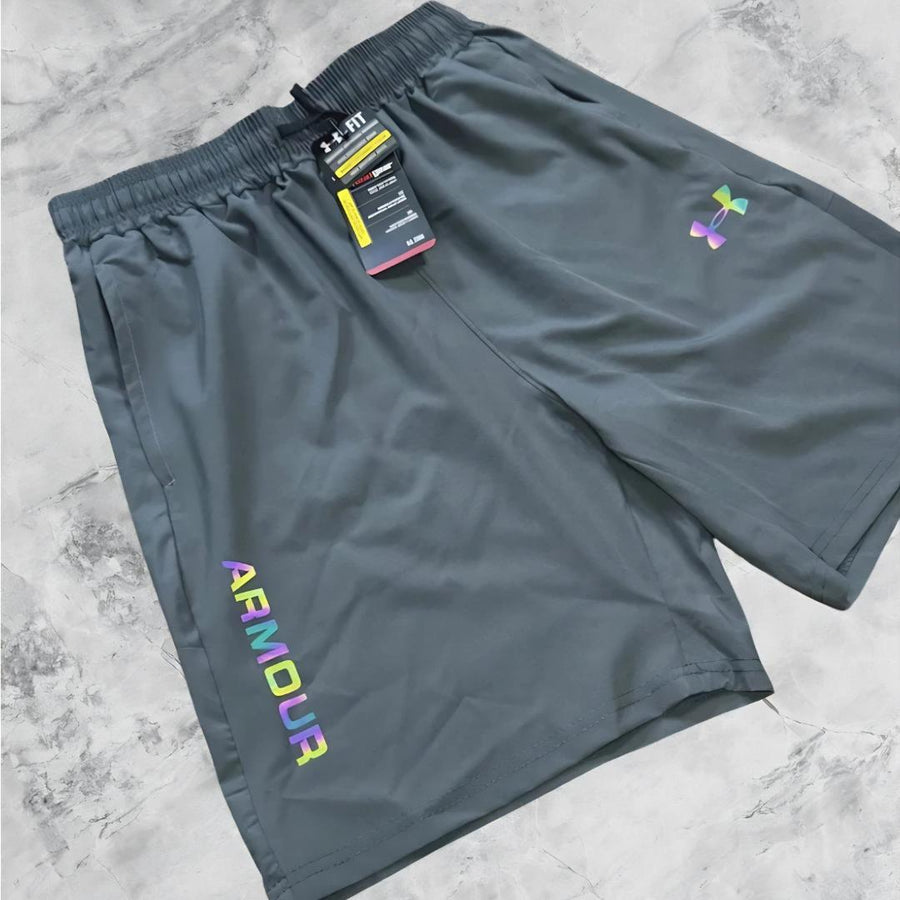 Ensemble Sportif Under Armour Reflective – T-Shirt & Short Gris