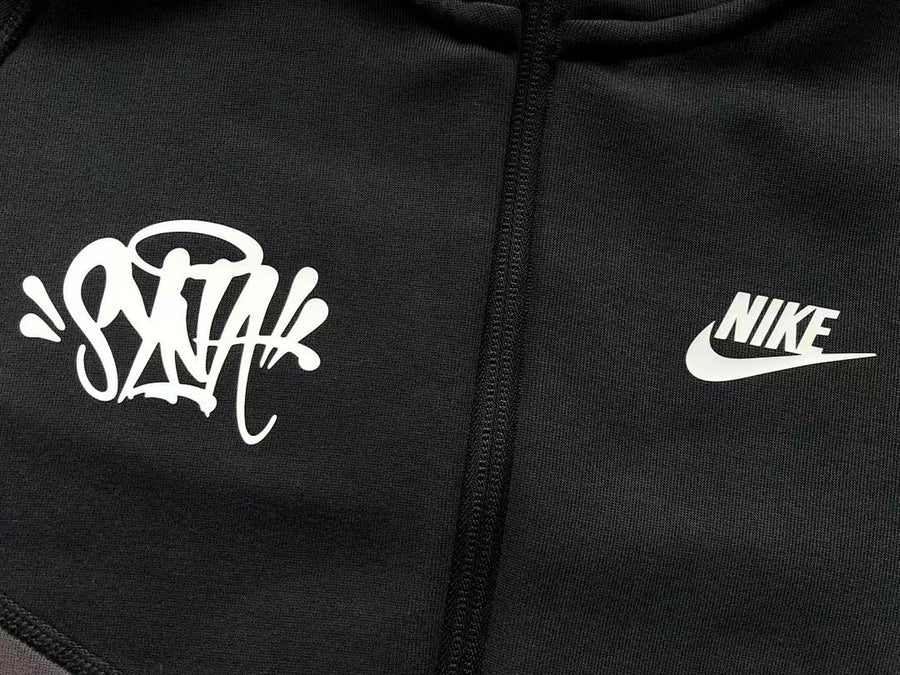 Survêtement Nike x Central Cee Syna World Tech Fleece – Ensemble Hoodie & Pantalon