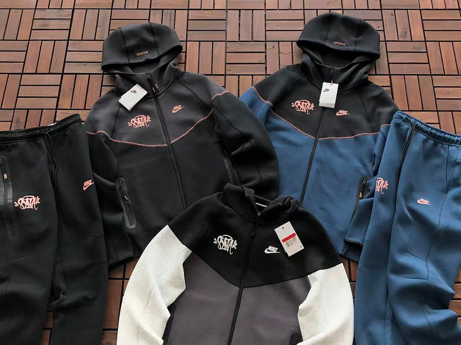 Survêtement Nike x Central Cee Syna World Tech Fleece – Ensemble Hoodie & Pantalon