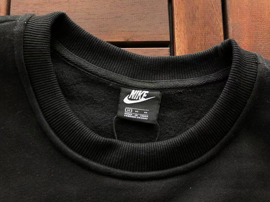 Survêtement Nike x Stüssy – Ensemble Crewneck & Pantalon Fleece SS24