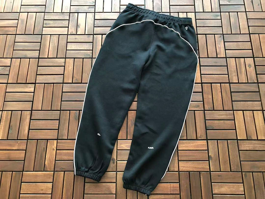 Survêtement Nike x NOCTA Fleece – Ensemble Crewneck & Pantalon