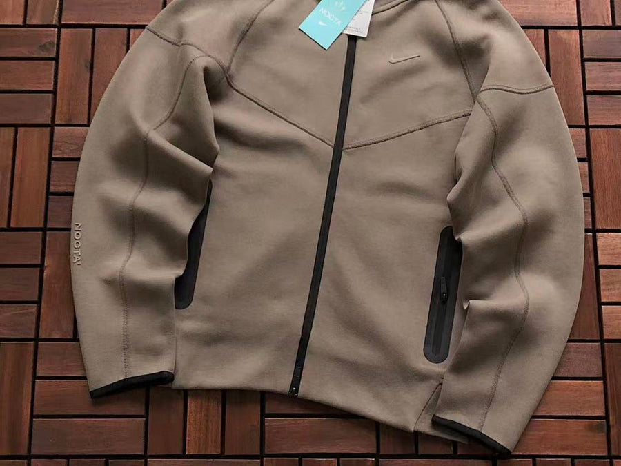 Survêtement Nike x NOCTA Tech Fleece Full-Zip – Ensemble Hoodie & Pantalon FW23