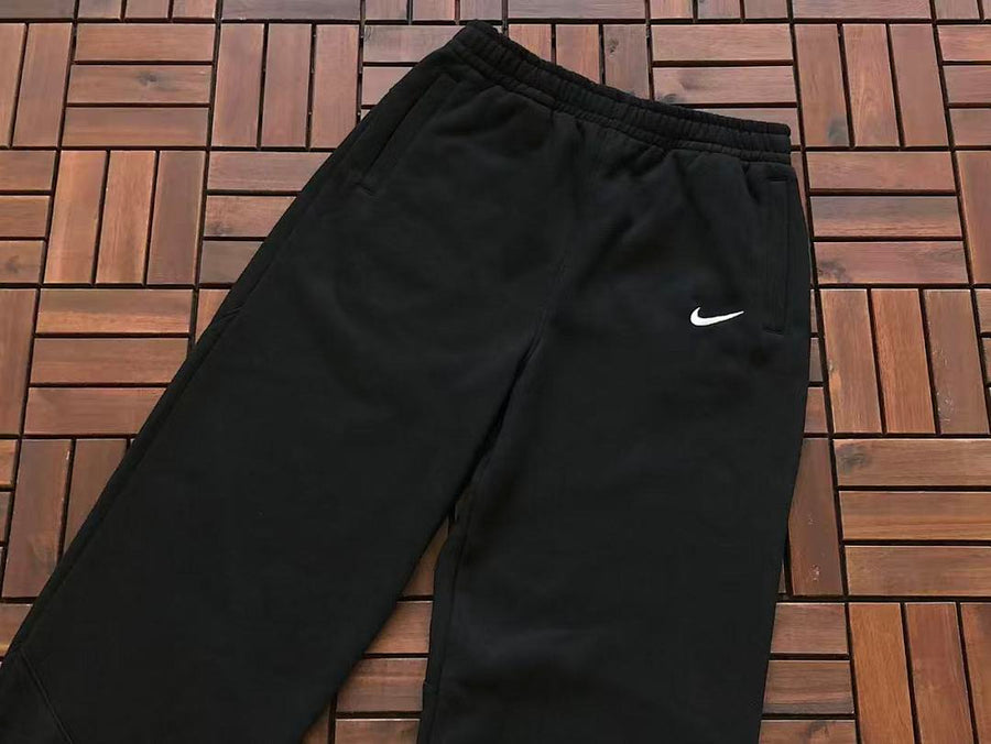 Survêtement Nike Air Max – Ensemble Hoodie & Pantalon Fleece