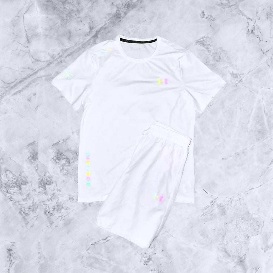 Ensemble Sportif Under Armour Reflective – T-Shirt & Short Blanc