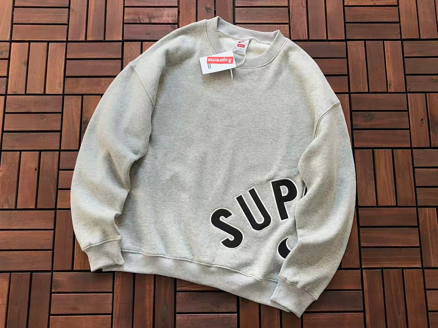 Survêtement Supreme x Nike – Ensemble Crewneck & Pantalon Fleece SS24