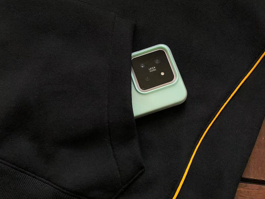 Survêtement Nike x NOCTA Drake – Ensemble Hoodie & Pantalon Fleece Noir/Or