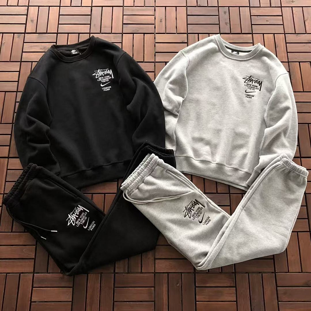 Survêtement Nike x Stüssy – Ensemble Crewneck & Pantalon Fleece SS24