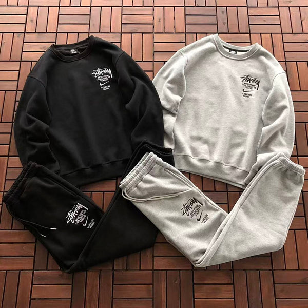 Survêtement Nike x Stüssy – Ensemble Crewneck & Pantalon Fleece SS24