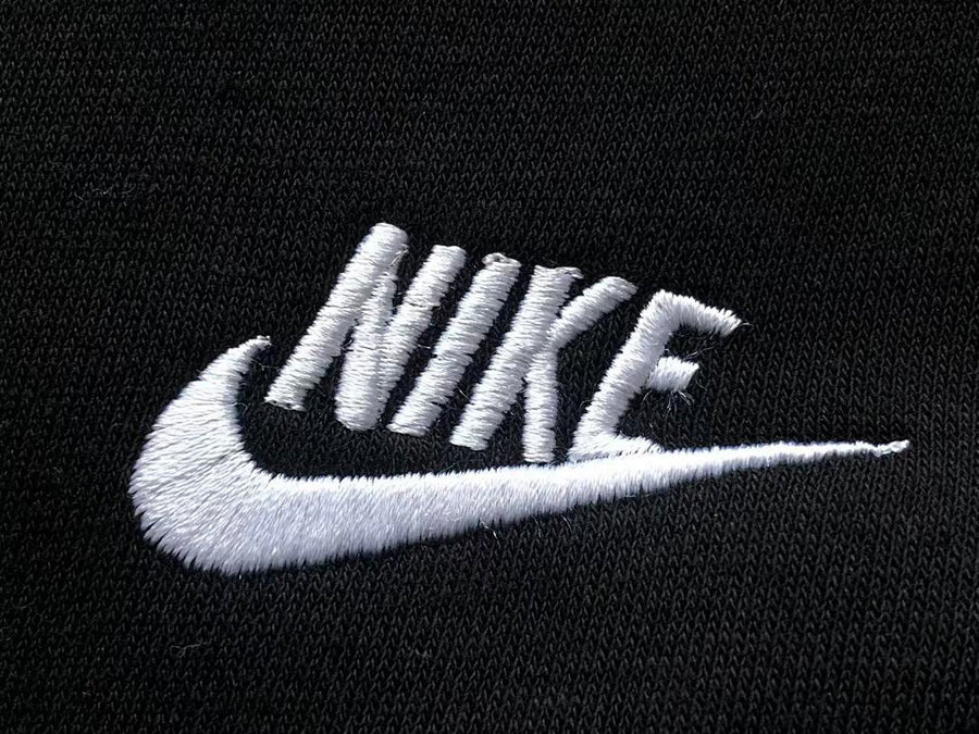 Survêtement Nike Club Fleece – Ensemble Crewneck & Pantalon