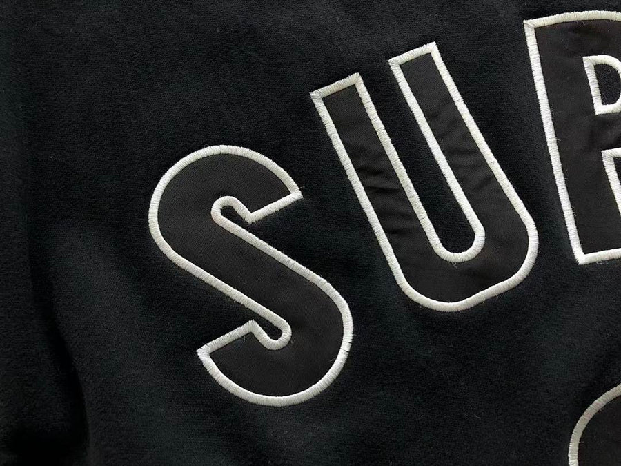 Survêtement Supreme x Nike – Ensemble Crewneck & Pantalon Fleece SS24