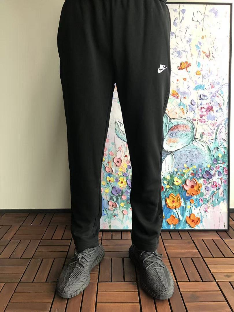Survêtement Nike Club Fleece – Ensemble Crewneck & Pantalon
