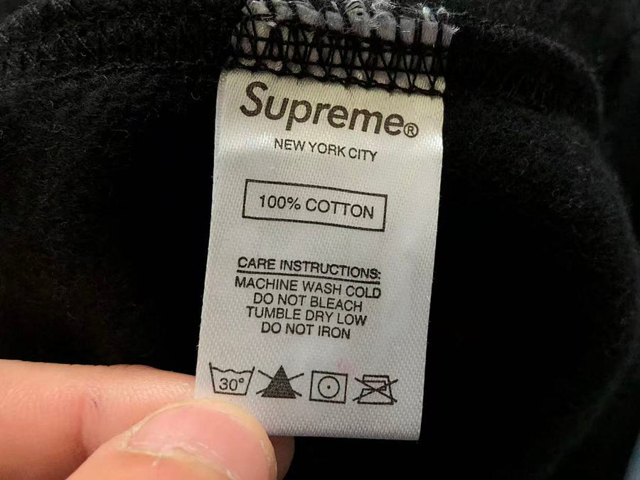 Survêtement Supreme x Nike – Ensemble Crewneck & Pantalon Fleece SS24