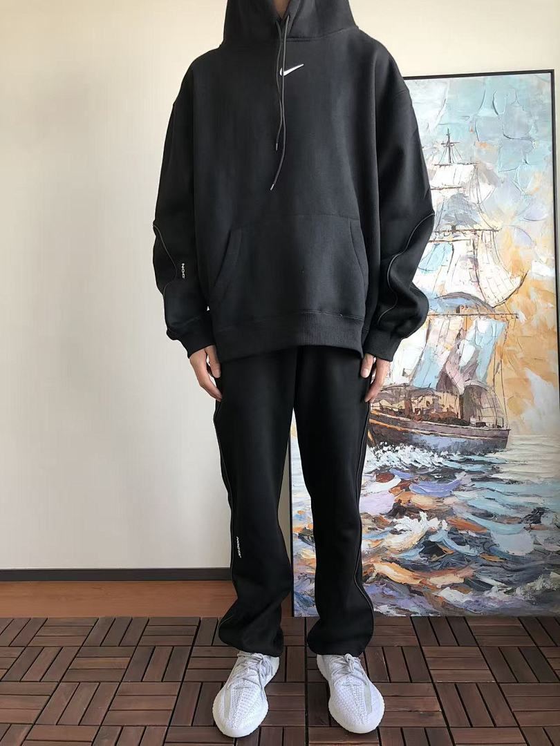 Survêtement Nike x NOCTA Fleece – Ensemble Hoodie & Pantalon