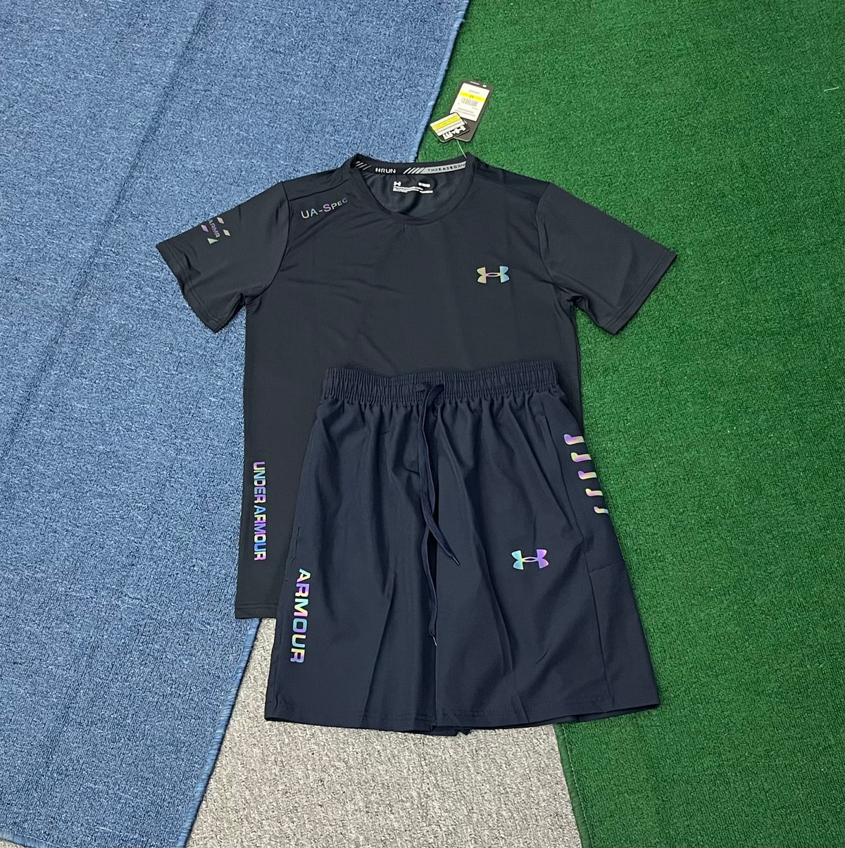 Ensemble Sportif Under Armour Reflective – T-Shirt & Short