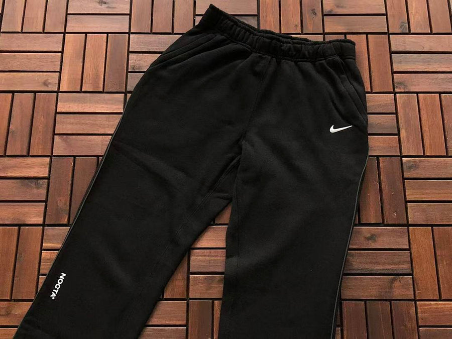 Survêtement Nike x NOCTA Fleece – Ensemble Hoodie & Pantalon