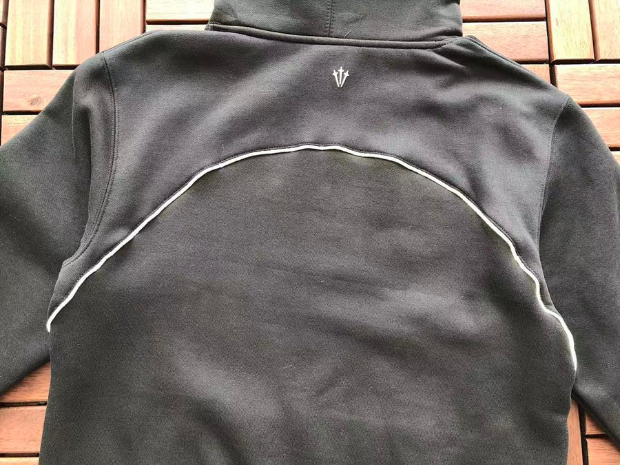 Survêtement Nike Solo Swoosh – Ensemble Hoodie & Pantalon Fleece
